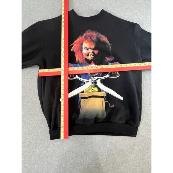 Chucky X shoe palace crewneck adult large “Child’s Play 2” - Picture 3 of 8